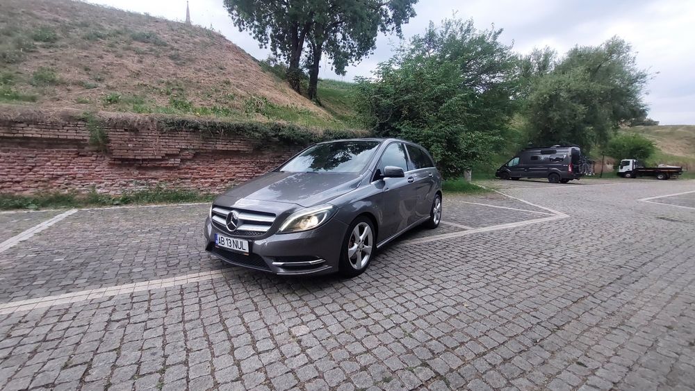 Mercedes b180 cdi cutie automata