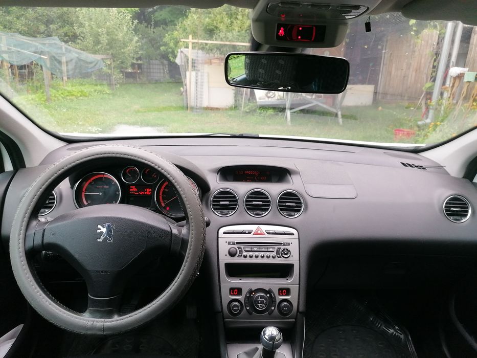 Vând Peugeot 308 sw 16hdi 2010