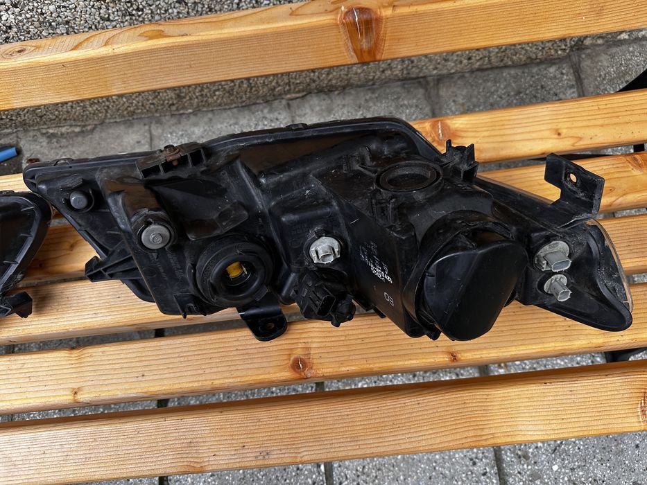 Продавам h1 фарове за хонда akopg 7