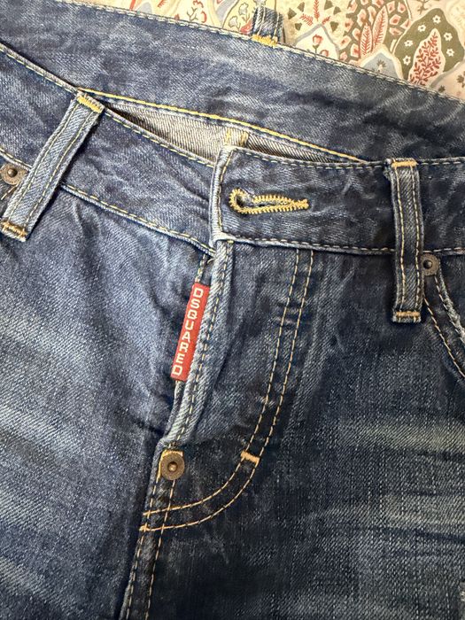 Blugi Dsquared impecabili