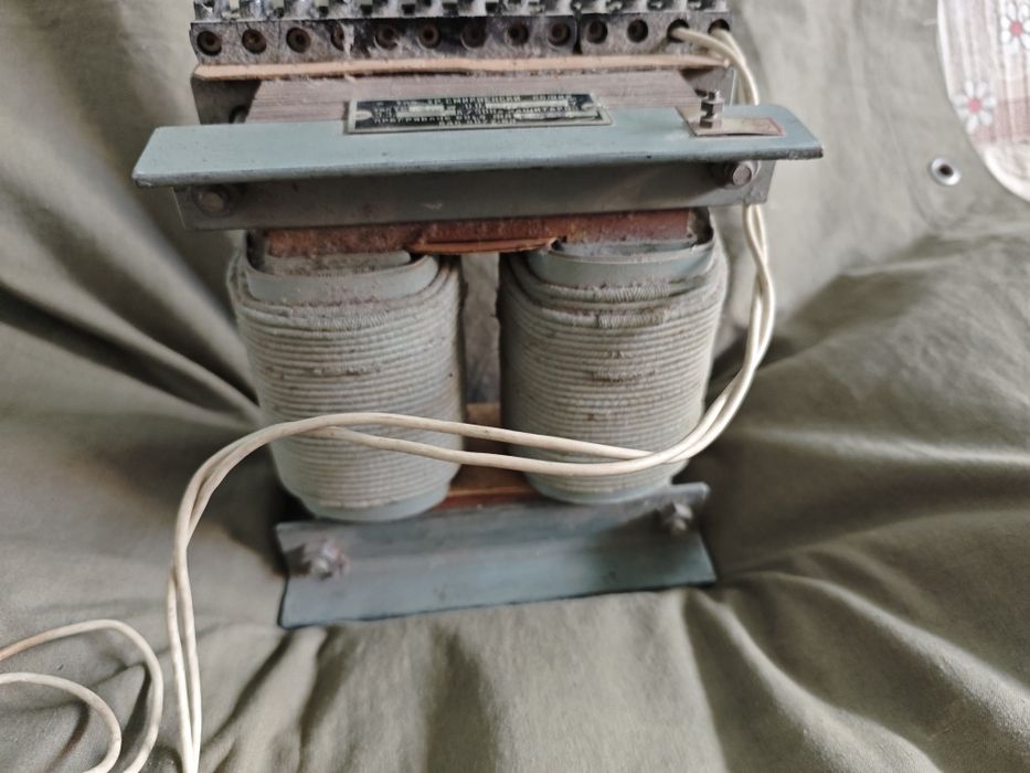 голям стар трансформатор