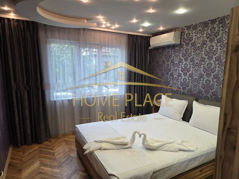 Дава се под наем Тристаен апартамент в Варна, Цветен квартал - 76 кв.м за 797.64 € - Снимка #3