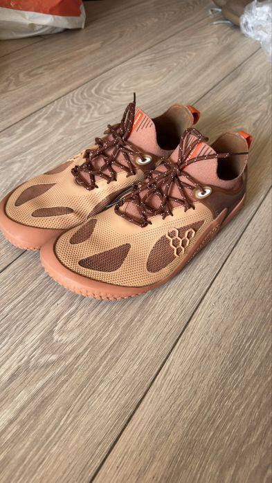 Vivobarefoot Motus Strenght 40