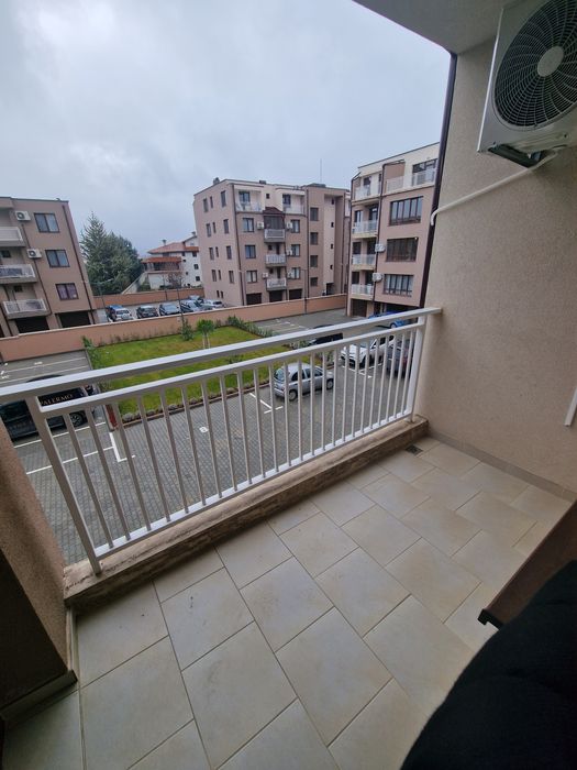 От собственик. Нов двустаен с гараж за първи наематели. южни къщи 11