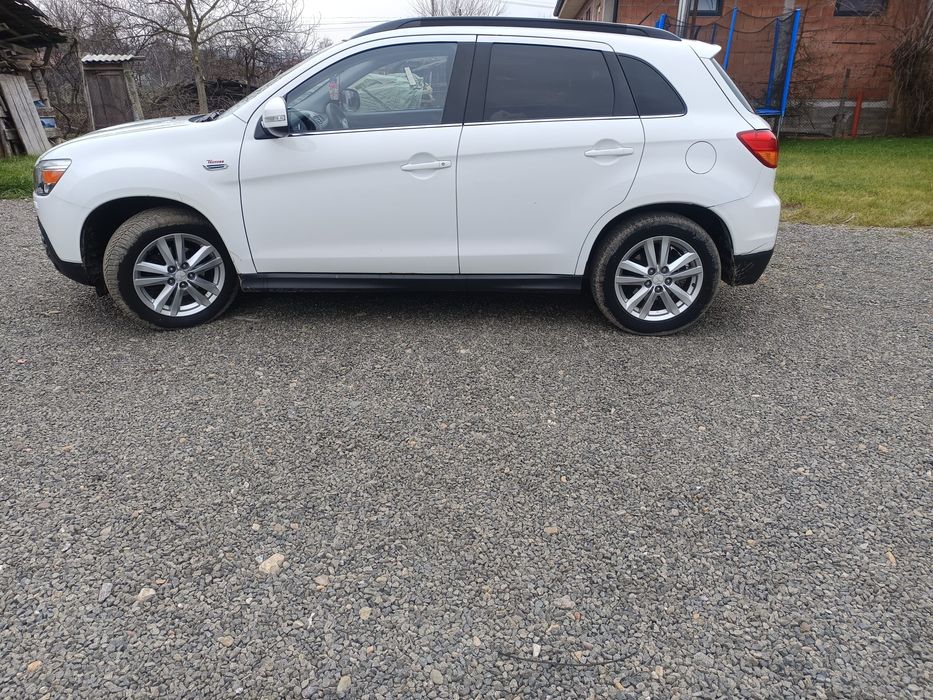 MITSUBISHI ASX 2011 — imagine 3