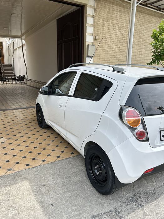 Spark srcohni sotiladi