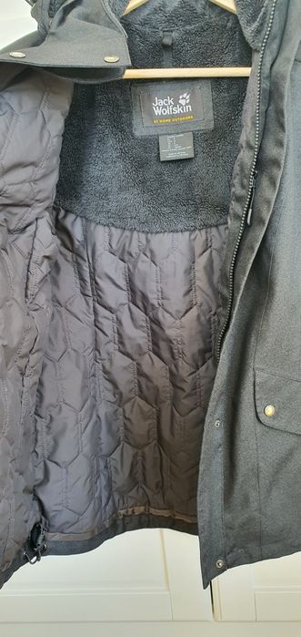 Яке Jack Wolfskin, размер S, като ново