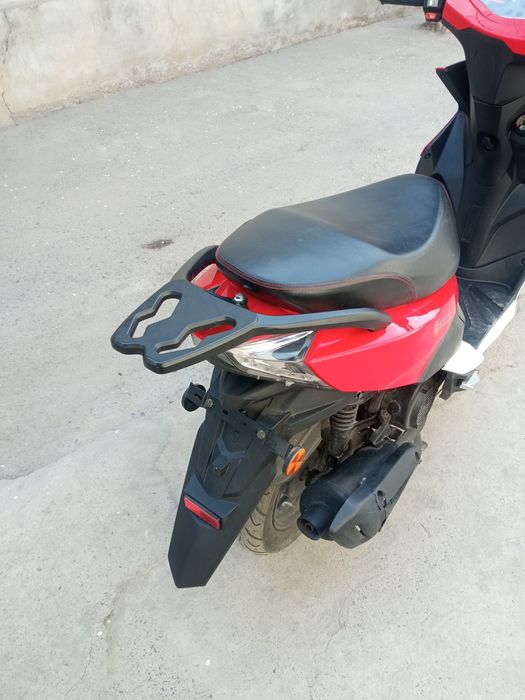 Скутер бонви.   .