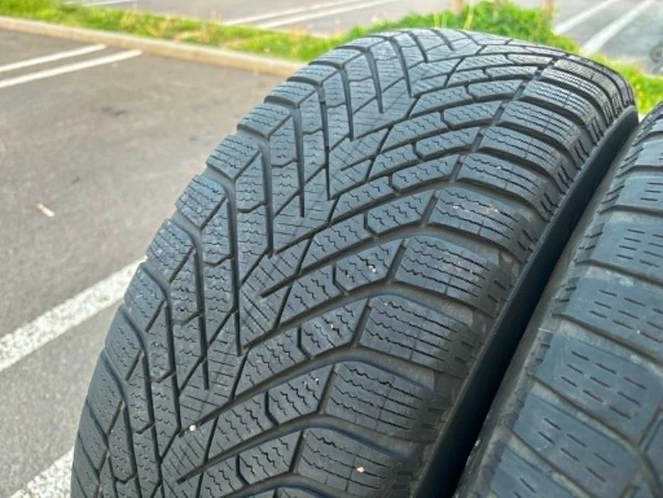 Roti Jante aliaj V-Spoke 5x108 Black Cauciucuri All-Season Iarna M+S 235 55 R18 Volvo XC40 XC60