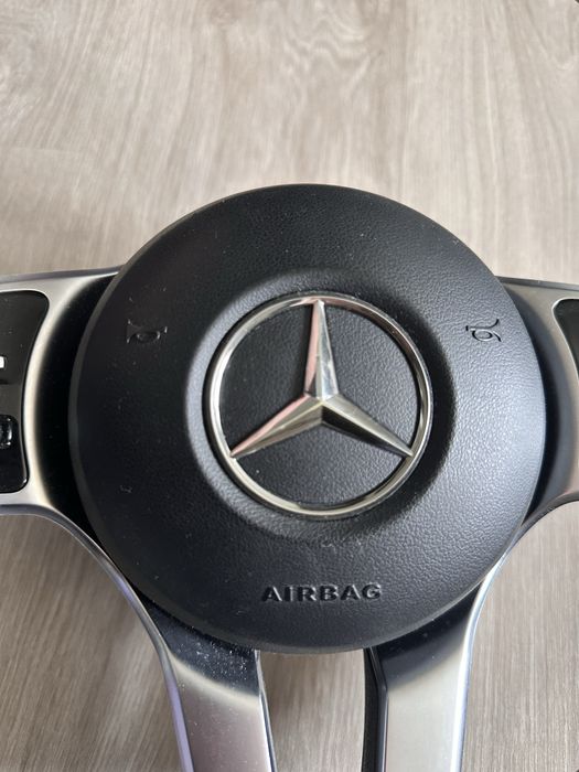 Волан Mercedes Benz с AirBag и пера