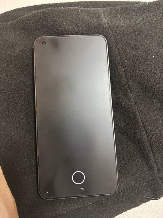 Продам Nothing 1