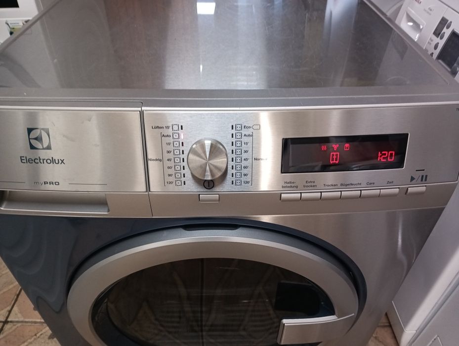 Професионална сушилня  Електтолукс Elektrolux TE1120 My Pro  8кг