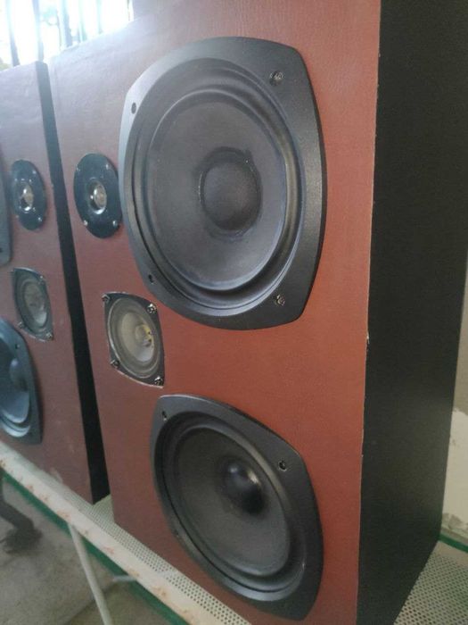 Винтажные колонки Peerless 1120 ДАНИЯ