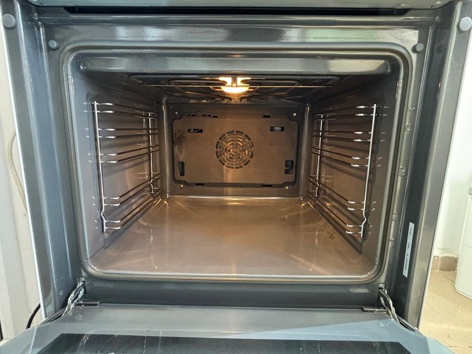 Продам газовую плиту Bosch