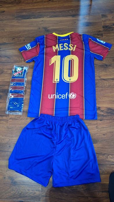 Екип на Барселона с чорапи