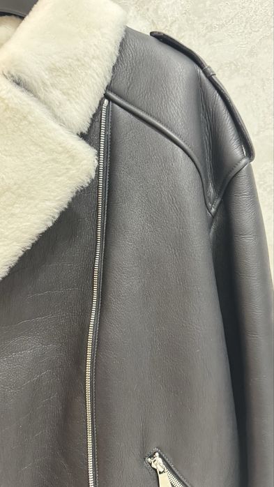 Продам кожанную дубленку