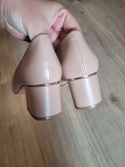 Pantofi piele, Aldo, culoare Nude, stare ca noi, marime 38,5