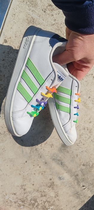 Adidasi adidas originali fete domnisoare femei marimea 36