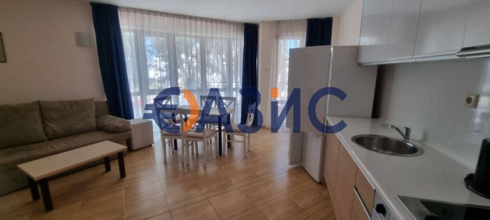 Продава се Тристаен апартамент в к.к. Слънчев бряг - 110 кв.м за 903 €/кв.м - Снимка #9