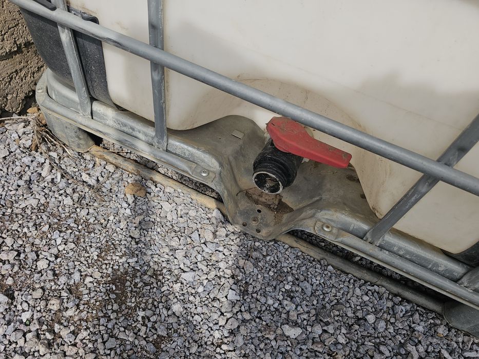 Еврокуб ёмкость кубовая. Актобе