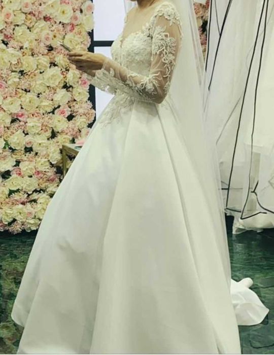 Свадебное платье