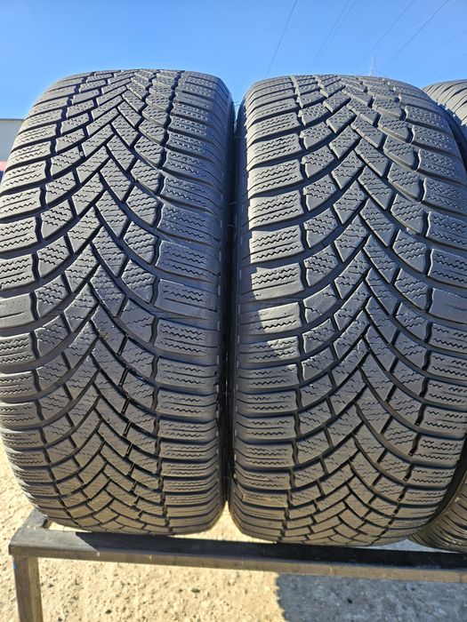 Vând anvelope iarna 225/55/18 225/55r18 BRIGESTONE