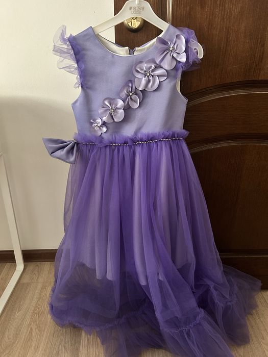 Платье для девочки 8-9 лет