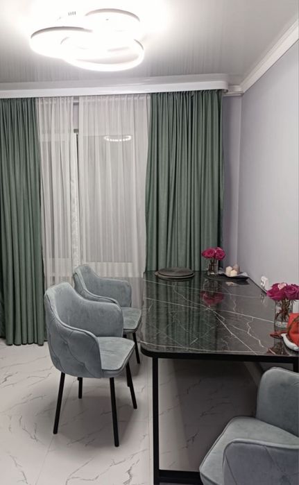 Продам стол 180*90