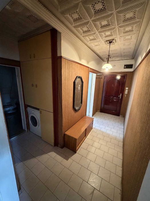 Тристаен апартамент в Изгрев