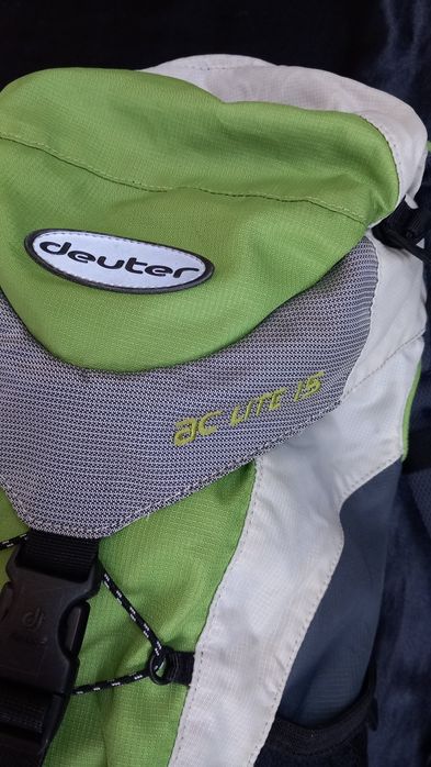 Deuter AC Lite 15 и детска Deuter 10 раници