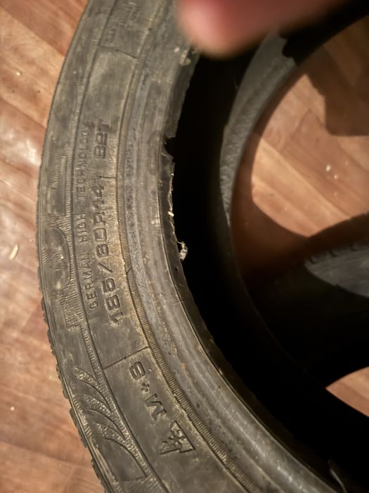 Продам баллоны на 14, 15