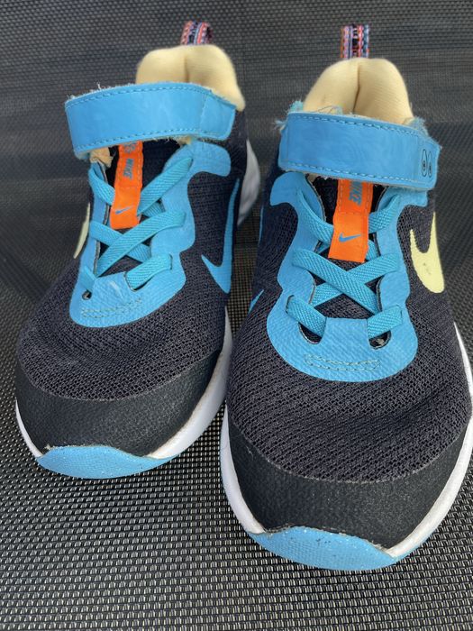 Adidasi Nike copii,marimea 29,5
