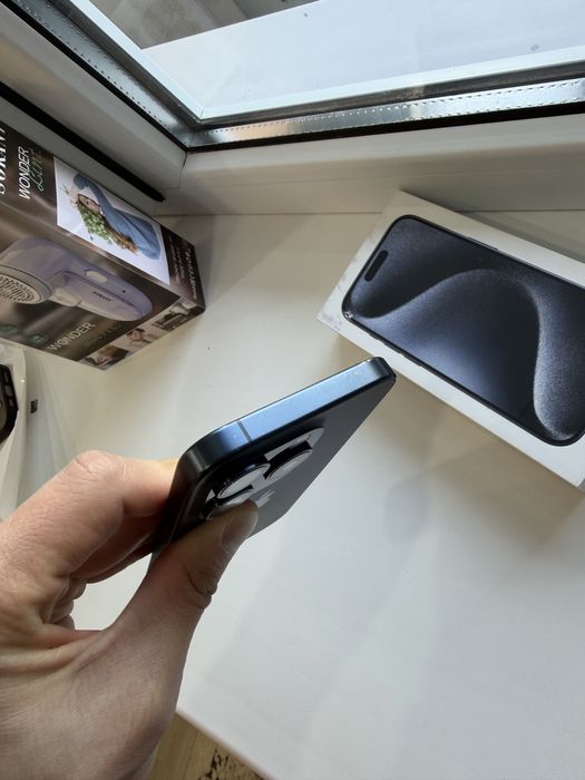 Iphone 15pro Blue Titanium