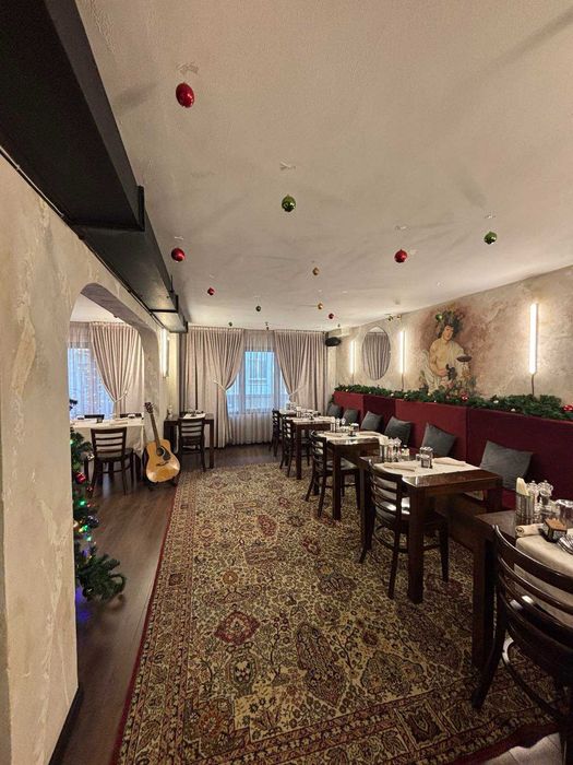 ПРОДАВАТ СЕ мебели