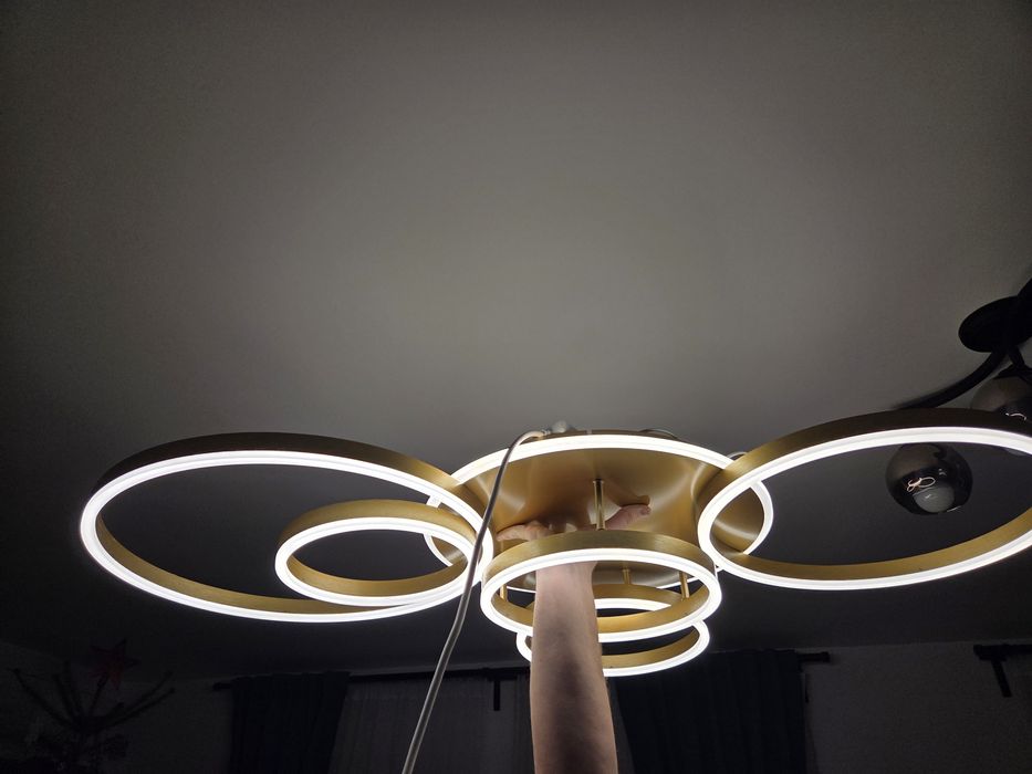 Lustra cu telecomanda 116cm