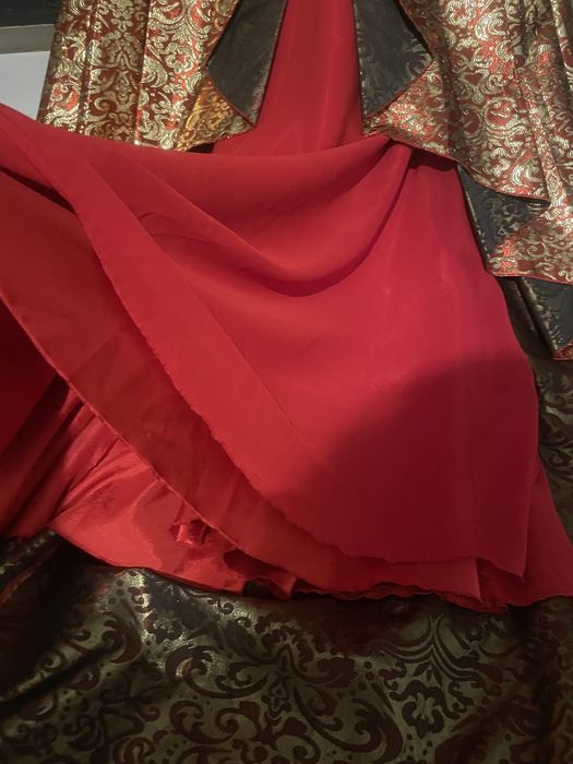 rochie zana/ ursitoare/medievala