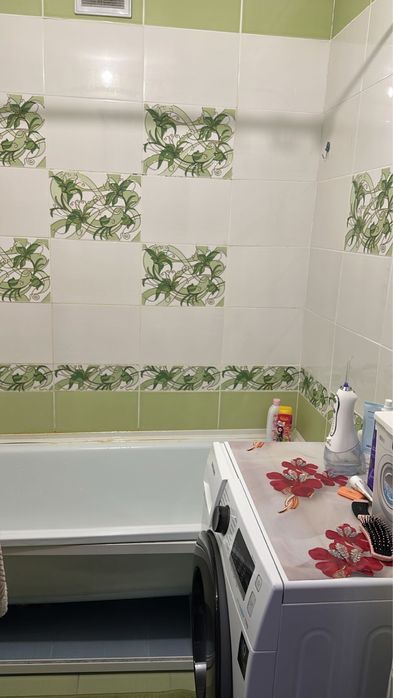 Продам 3-х ком кв 4- микрорайон 11 дом