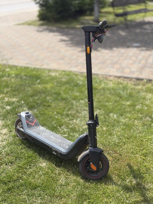 Vand trotineta electrica NIU KQi3 Max