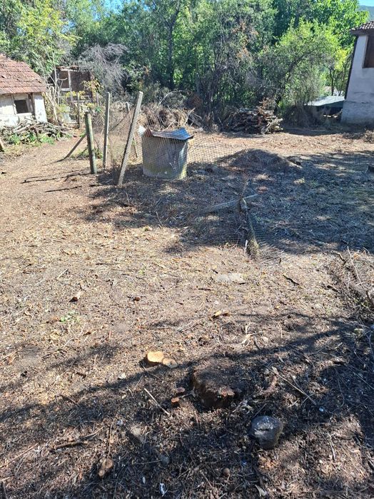 Продава УПИ 1640кв.м. в с. Светля, община Ковачевци