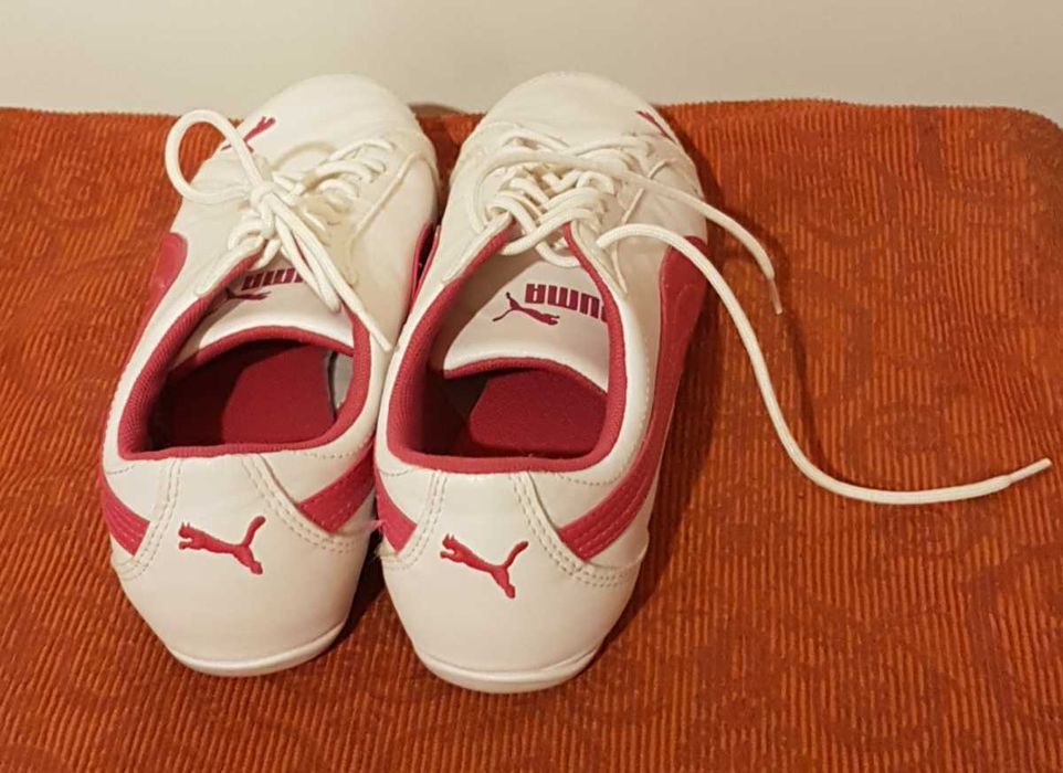 Pantofi pentru fete, Puma, marimea 36