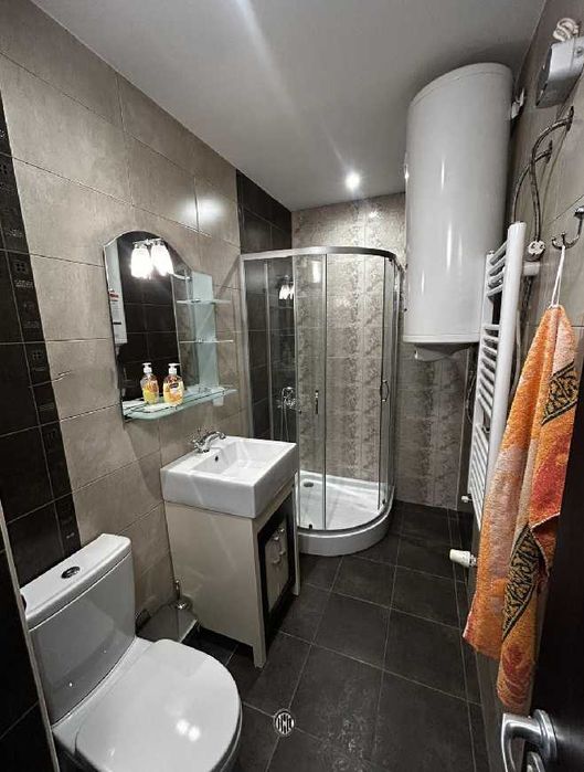 Четиристаен имот в кв.Иван Вазов