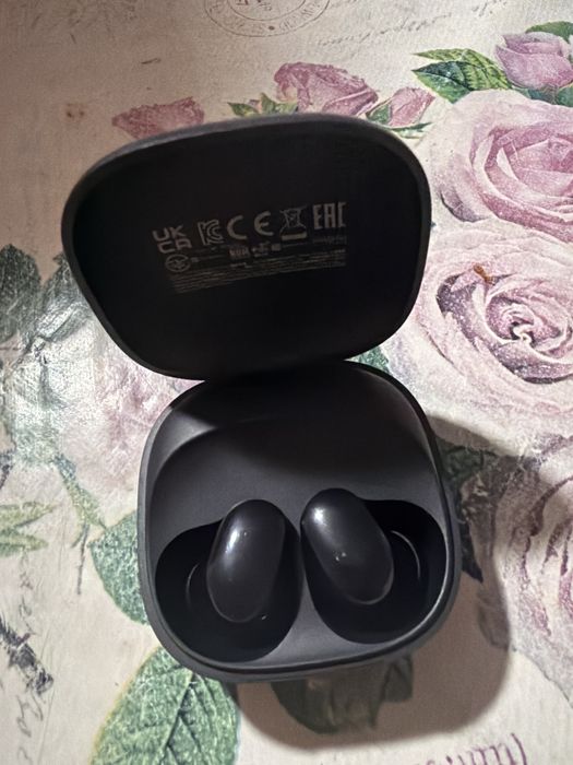 Продам смартфон Xiaomi Redmi Note 13 Pro