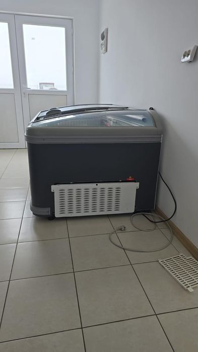 Vând ladă frigorifică