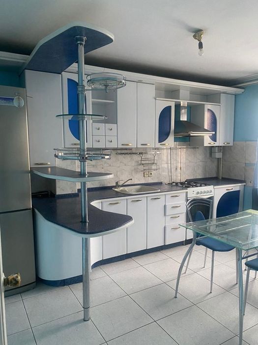 Сдам 3х Колхозный рынок