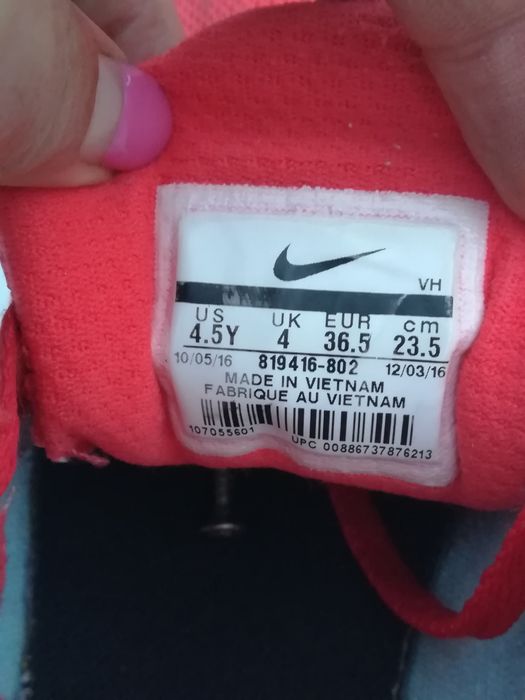 Adidas fete. Folosit puțin.