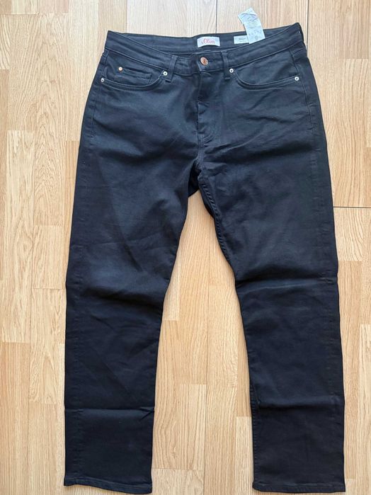 Blugi negri s.Oliver