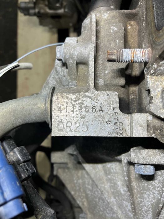 Двигатель Nissan QR25DE 2.5