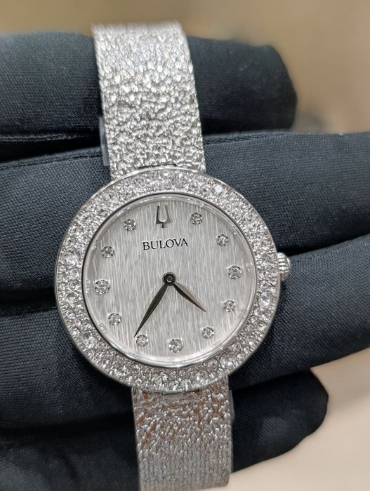Новое Поступление Женских Бриллиантовых Часов Bulova