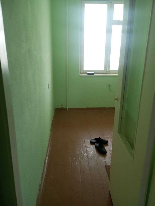 Срочно сотилади 1 хона 2 хона килинган