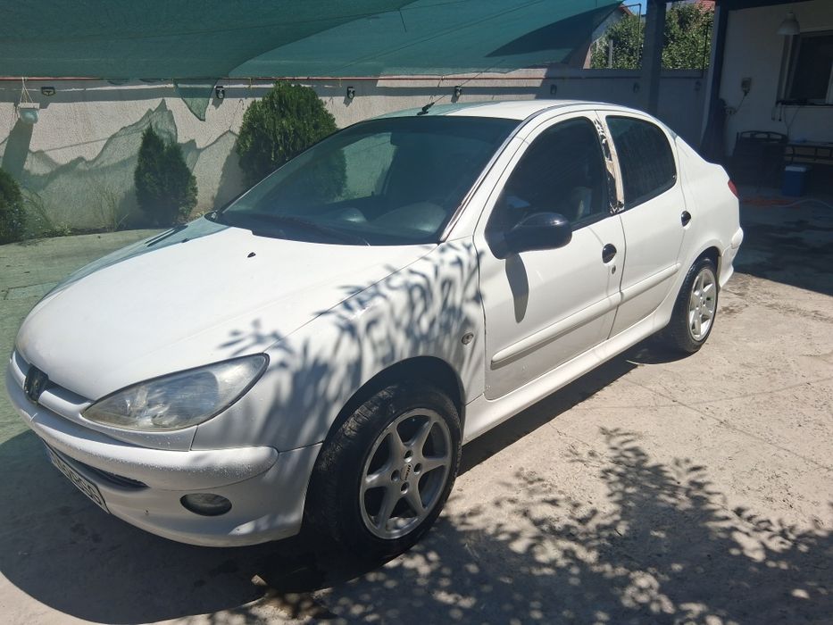 Vand auto Peugeot 206
